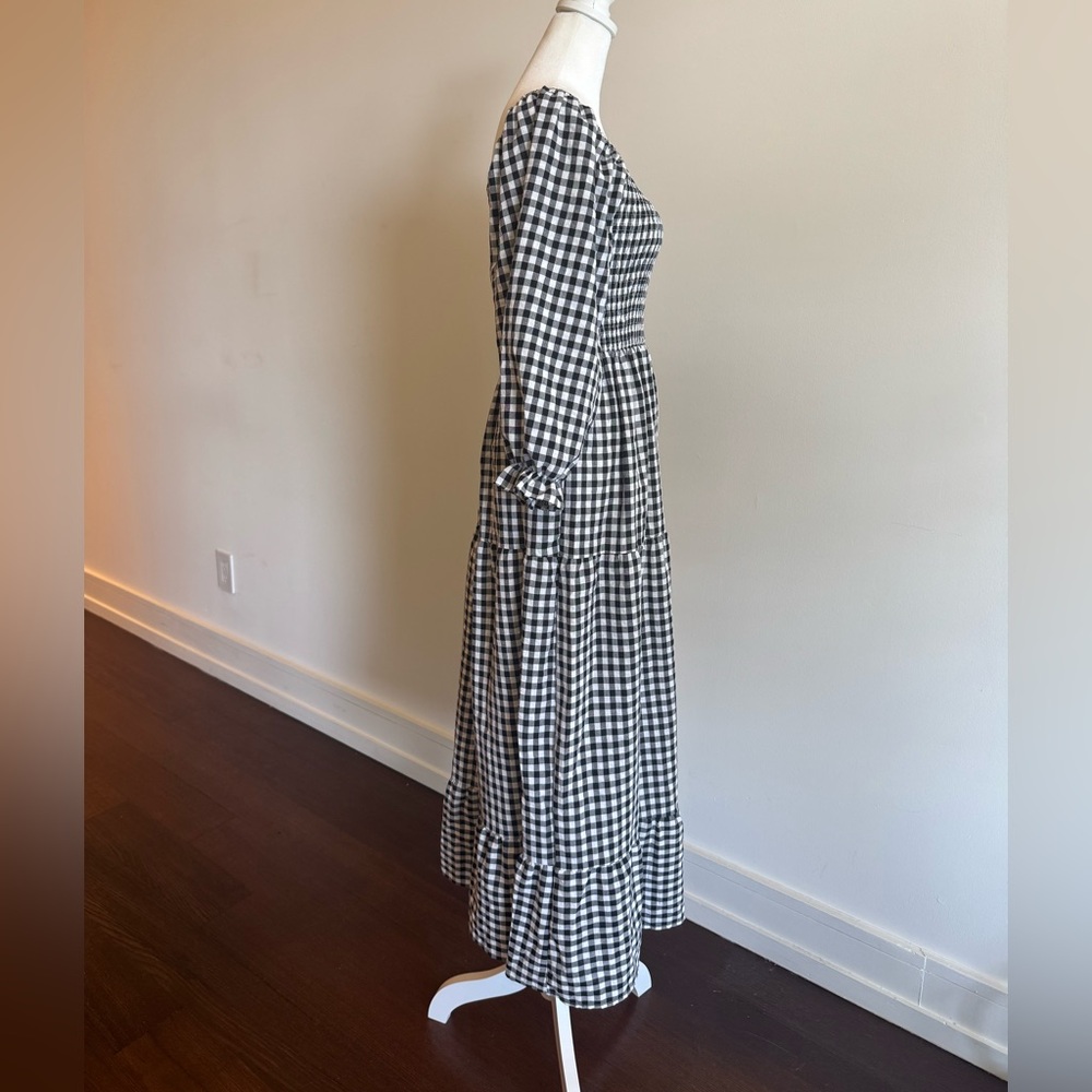 Black and White Gingham Smocked Sundress with Puff Sleeves - Size Medium - Picture 4 of 15
